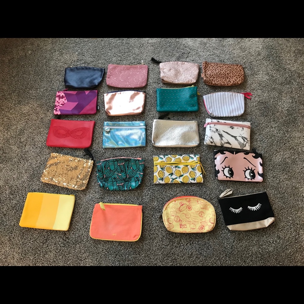 BRAND NEW, NEVER USED Ipsy Cosmetic Bags (Lot, 20)